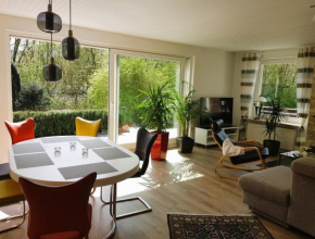 Schöne 120-qm-Ferienwohnung - Sonnenterrasse - Stadtgrenze Lübeck, Stockelsdorf